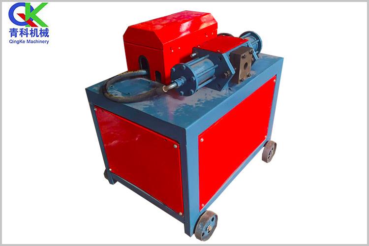 电动坡口机属于钢板坡口机的一种，主要用于去除焊接前金属板材的毛刺